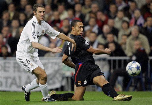 圣保罗官方：奥斯卡被确诊为迷走神经性晕厥，目前情况稳定（圣保罗官宣：奥斯卡确诊迷走神经性晕厥，情况稳定）