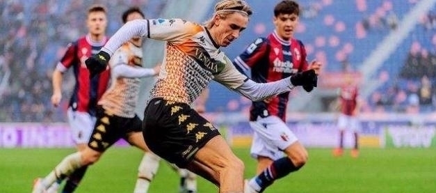 记者称阿隆索已被解雇只差官宣，阿韦洛亚或接任（媒体称阿隆索已下课待官宣，阿韦洛亚有望接任）