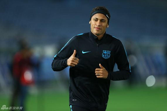 里程碑，萨比策完成多特生涯第100次出场（萨比策多特生涯百场达成）