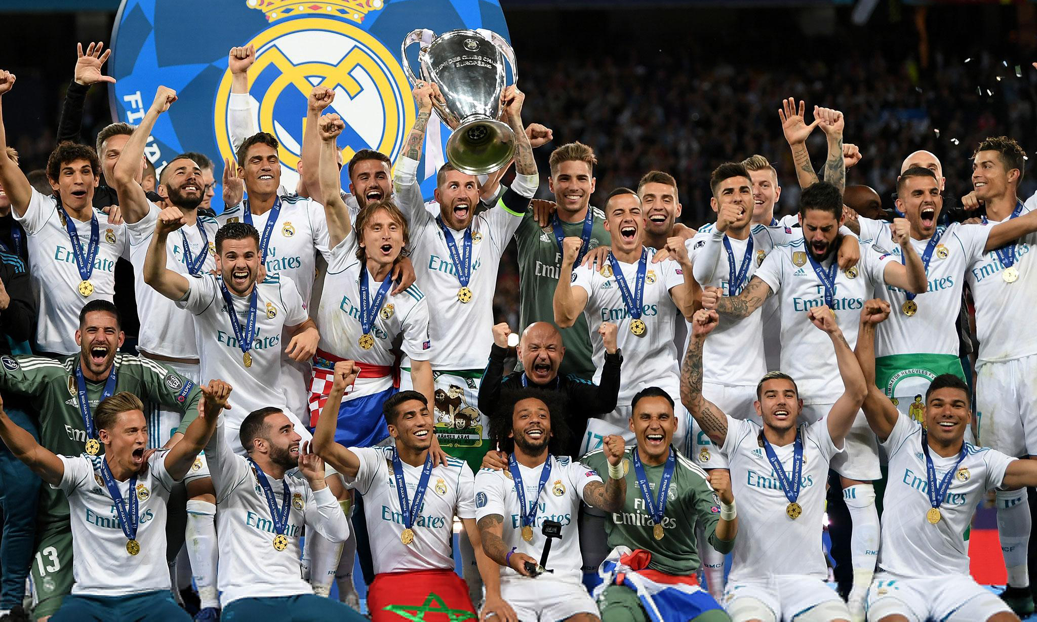 这队的兄弟情太动人了（这支队伍的兄弟情令人动容）