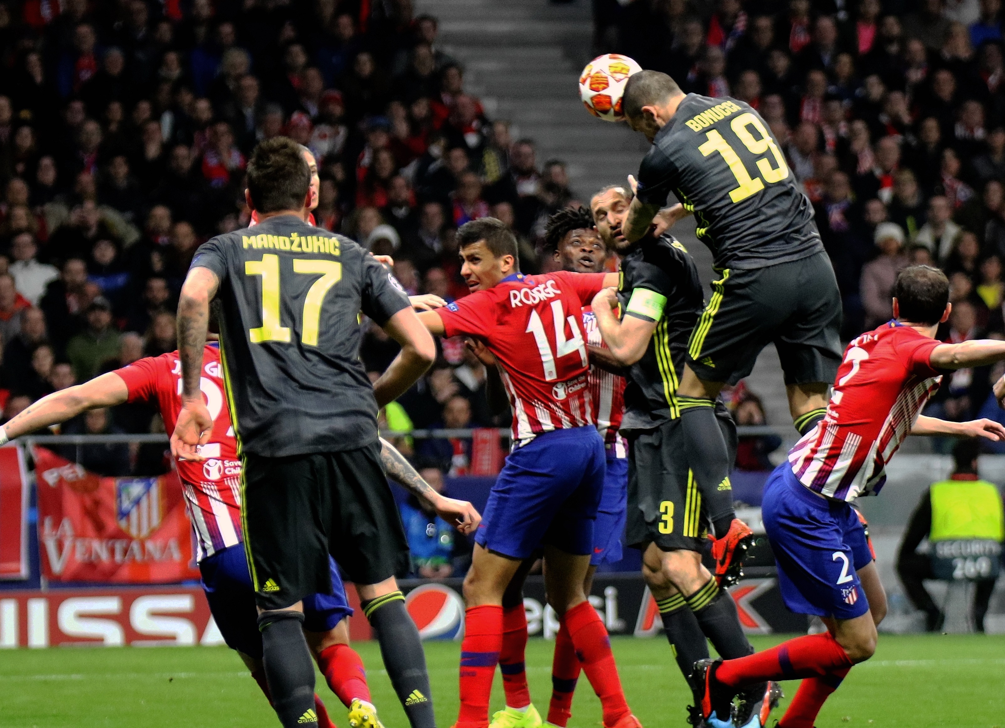 如何一年之内成为球场高手？（一年速成球场高手指南）